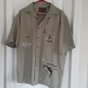 North River Outfitters Embroidered Bass Shirt-M